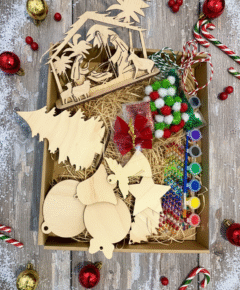 Kreatywny zestaw świąteczny DIY dla dzieci - stajenka, choinka oraz bombki