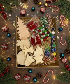 Kreatywny zestaw świąteczny DIY dla dzieci - drewniane bombki i choinka